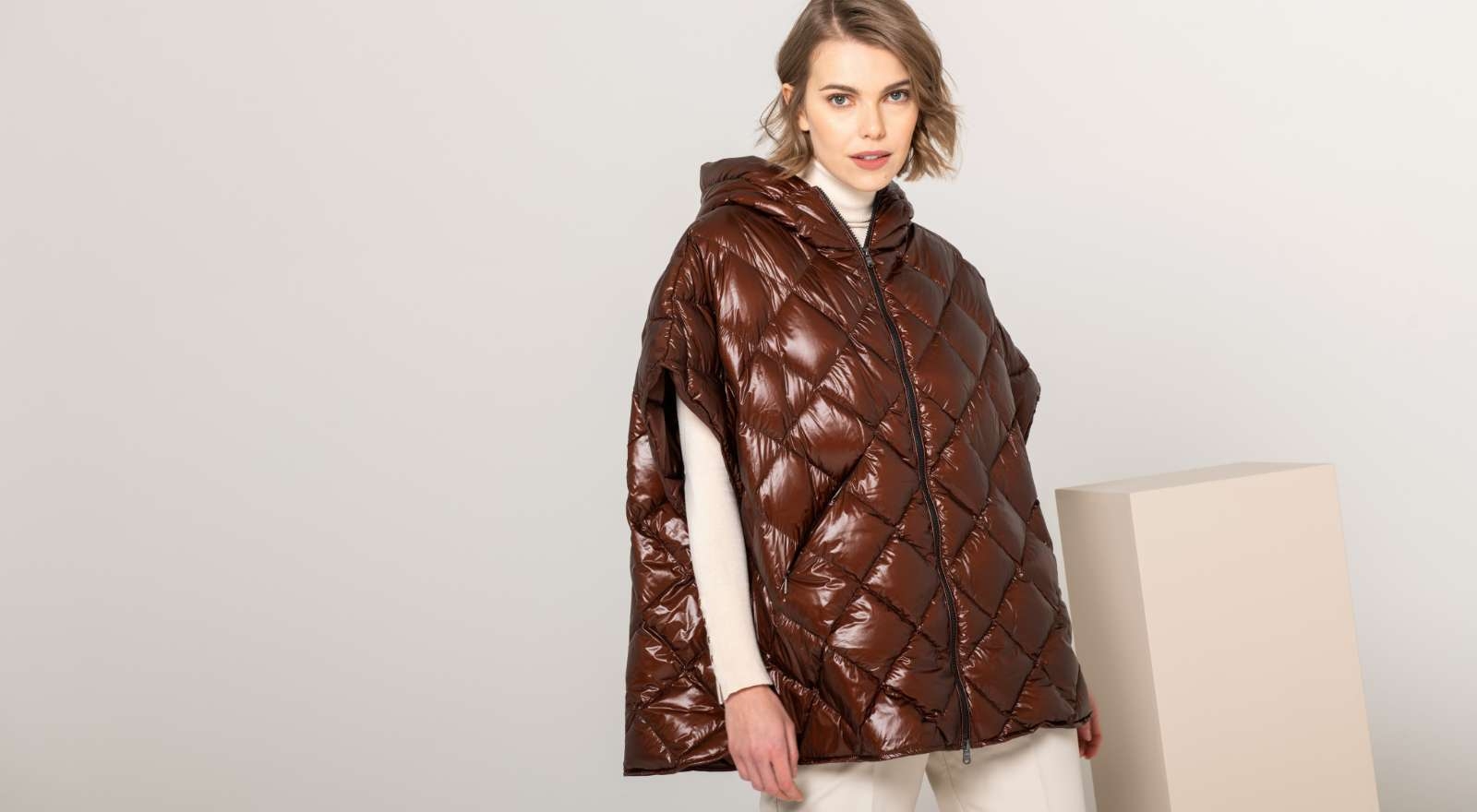 Jackets and capes Jackets and capes